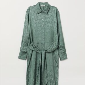 h&m green lace dress H&M Green And Black Floral Lace Long Sleeve Dress Back Zipper Sz.8
